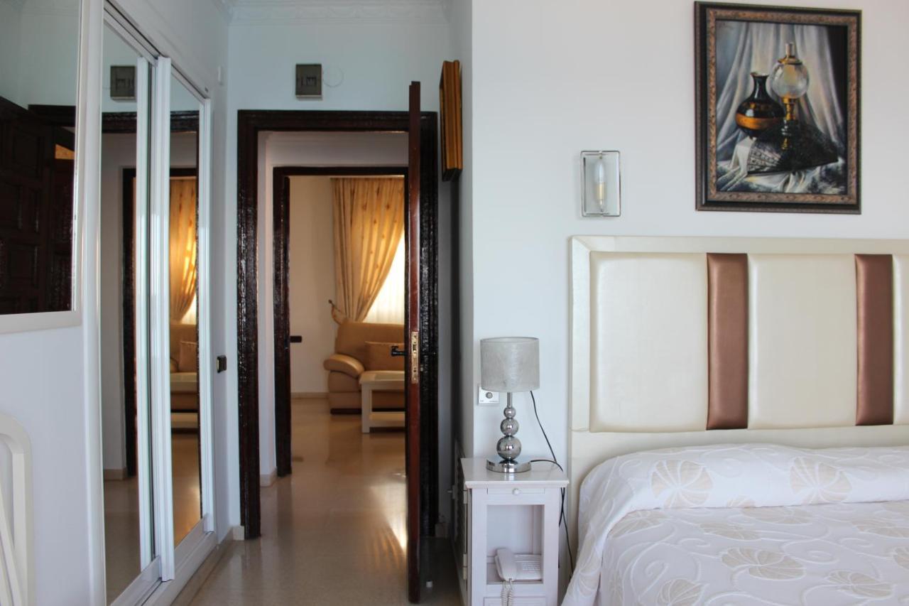 Hotel Paraiso Del Mar Нерха Екстер'єр фото