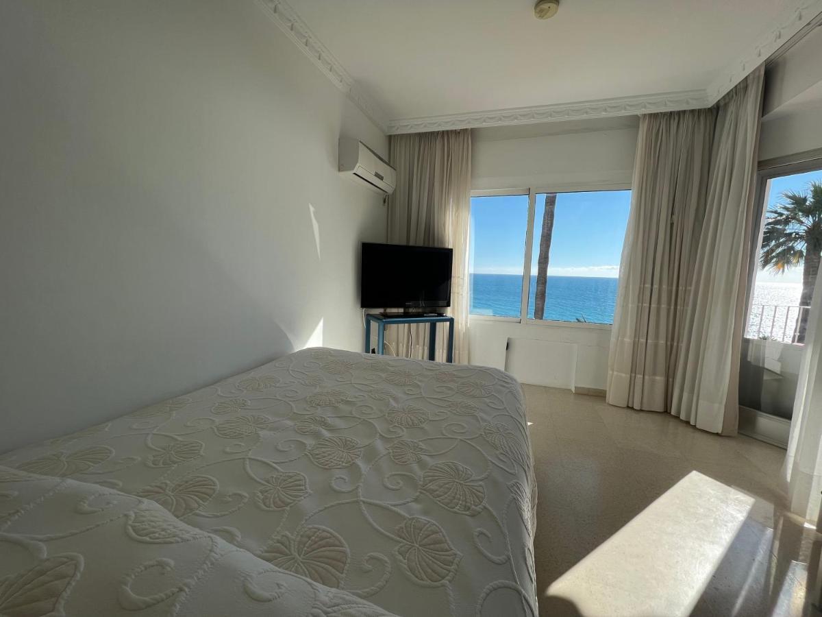 Hotel Paraiso Del Mar Нерха Екстер'єр фото